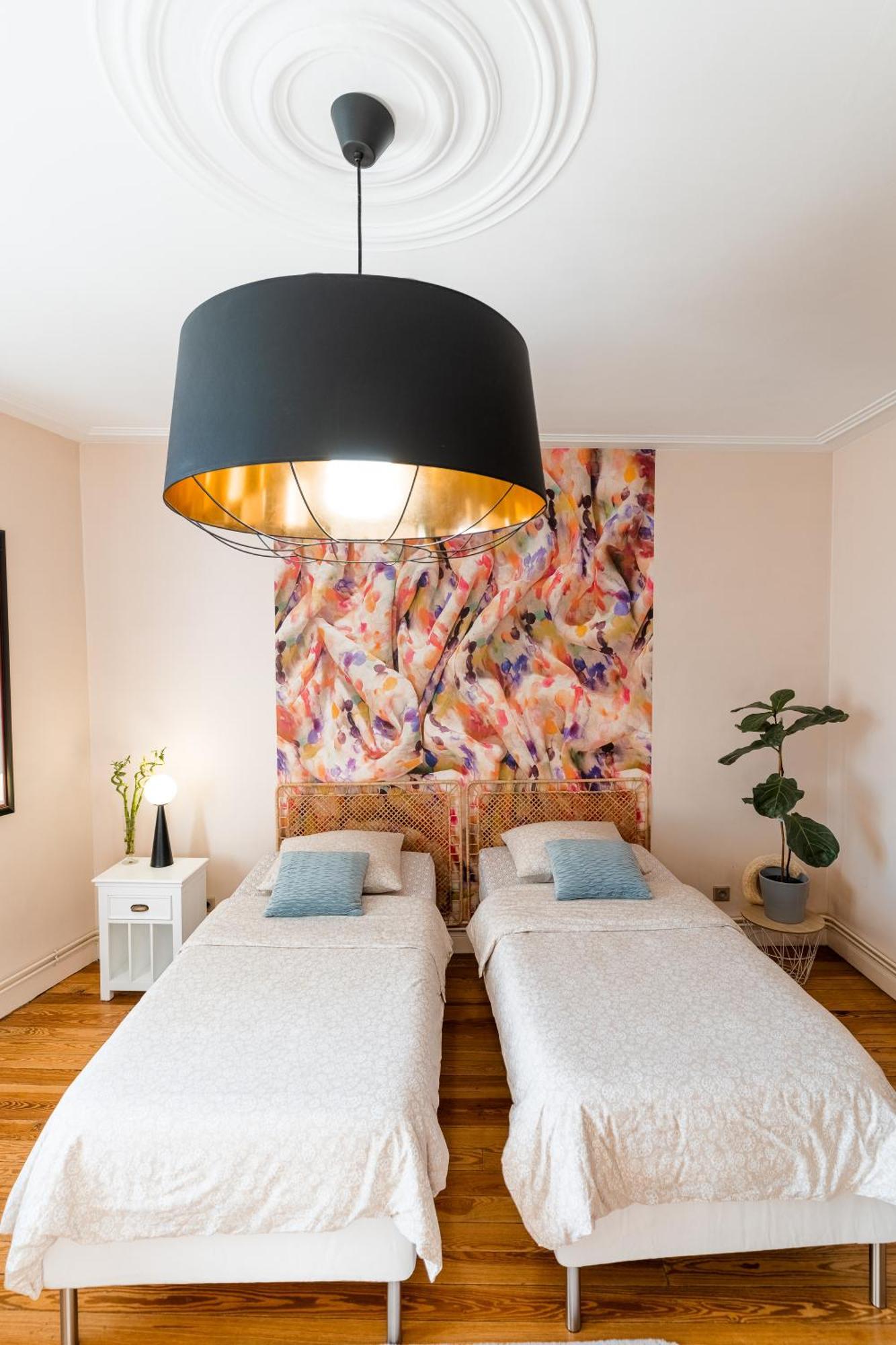 Le Maginot - Superbe Appartement De 75M2 - Deux Chambres - 4 Lits Simple -Position Centrale Centre Ville, Pompidou, Nouvelle Ville - 2 A 4 Personnes Metz Ngoại thất bức ảnh