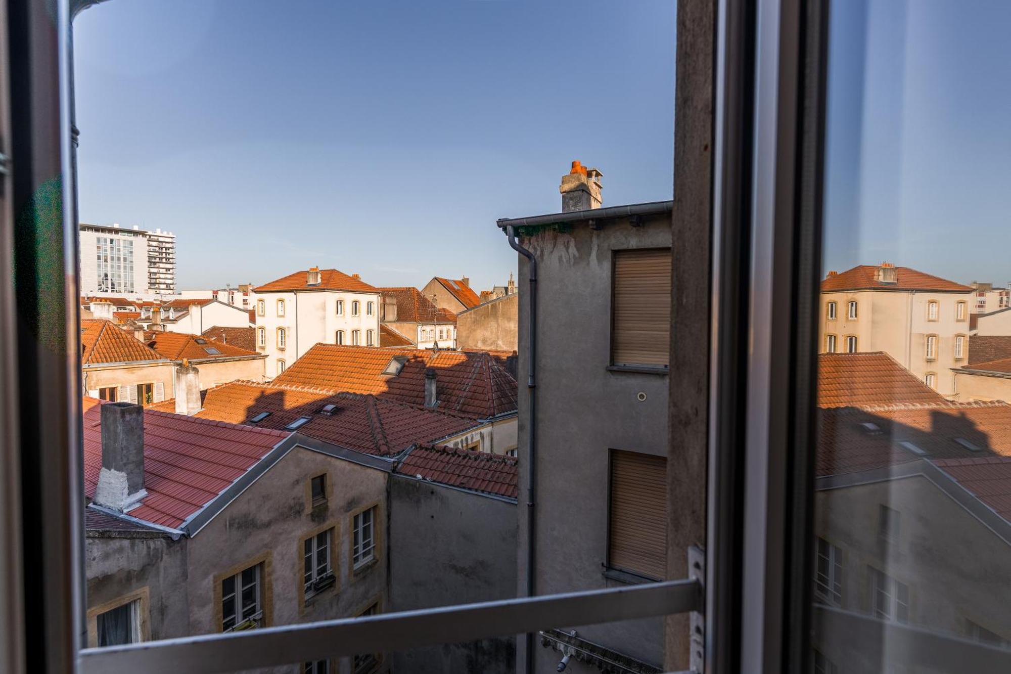 Le Maginot - Superbe Appartement De 75M2 - Deux Chambres - 4 Lits Simple -Position Centrale Centre Ville, Pompidou, Nouvelle Ville - 2 A 4 Personnes Metz Ngoại thất bức ảnh